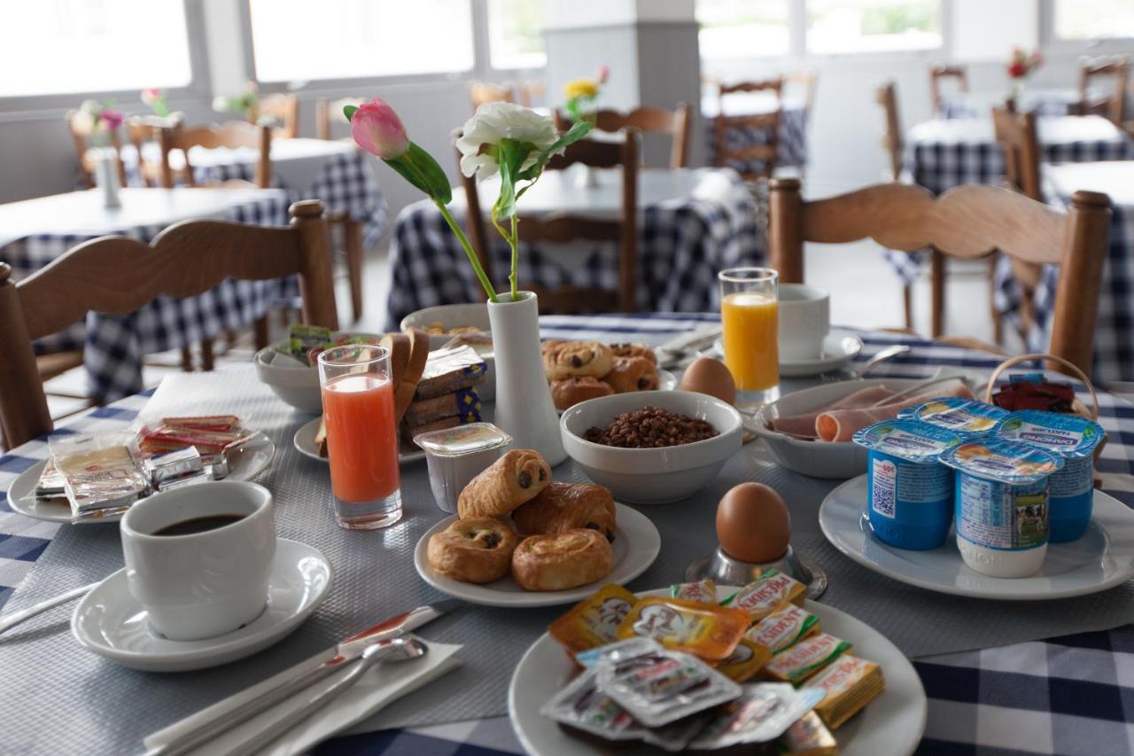 Le Pavillon Bleu Hotel Restaurant Royan Exteriör bild